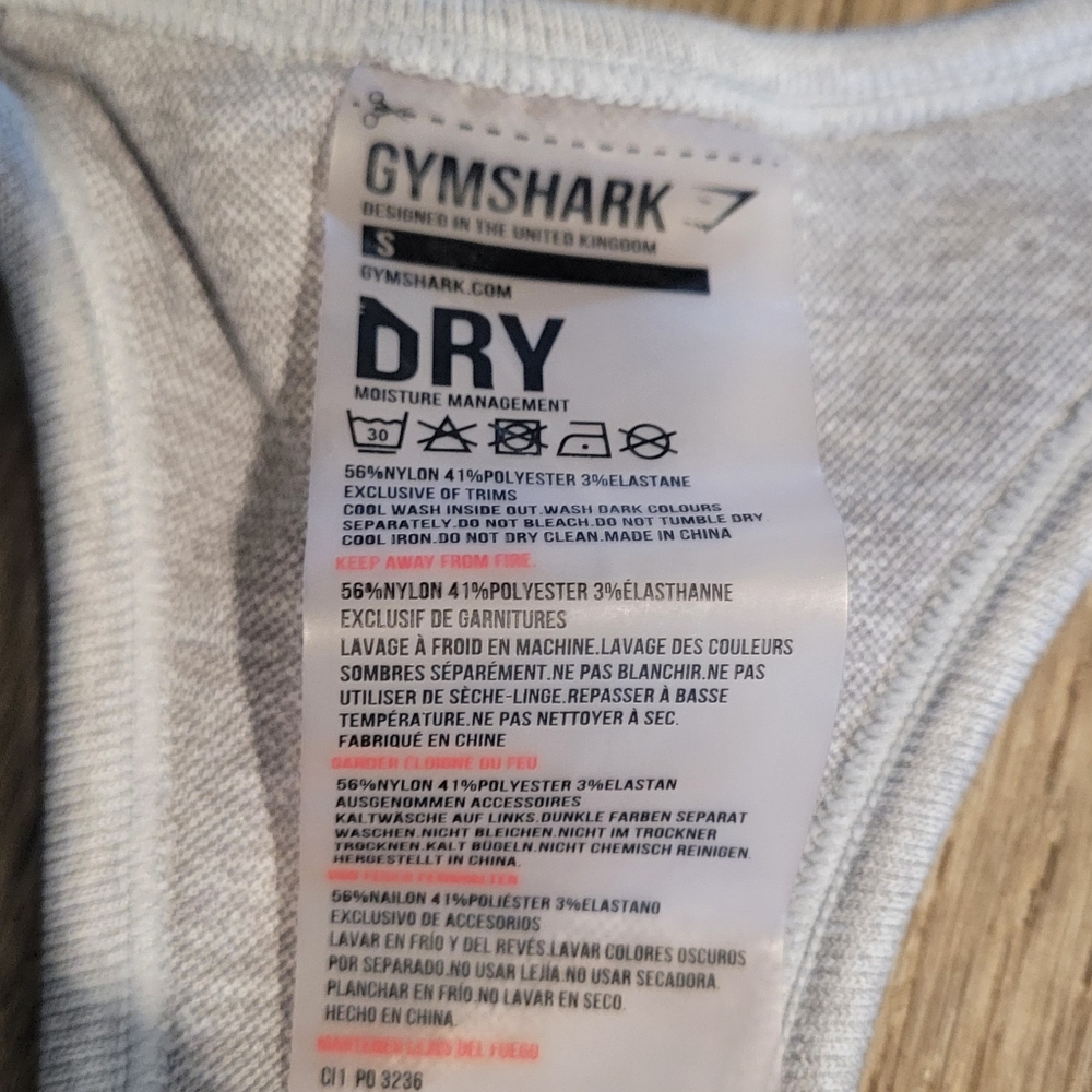 Gymshark Pink and Gray Workout Set - Picture 3 of 4
